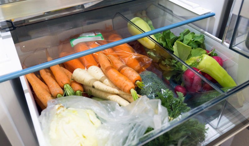 хранить морковь в холодильнике